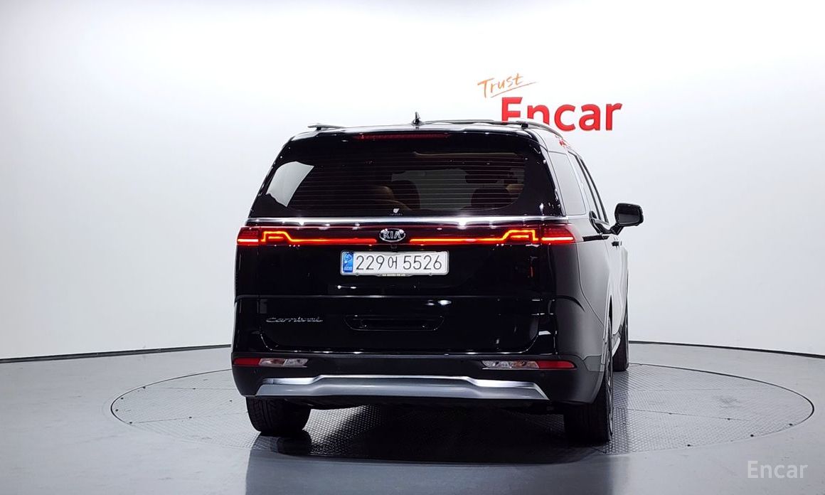  Kia Canival