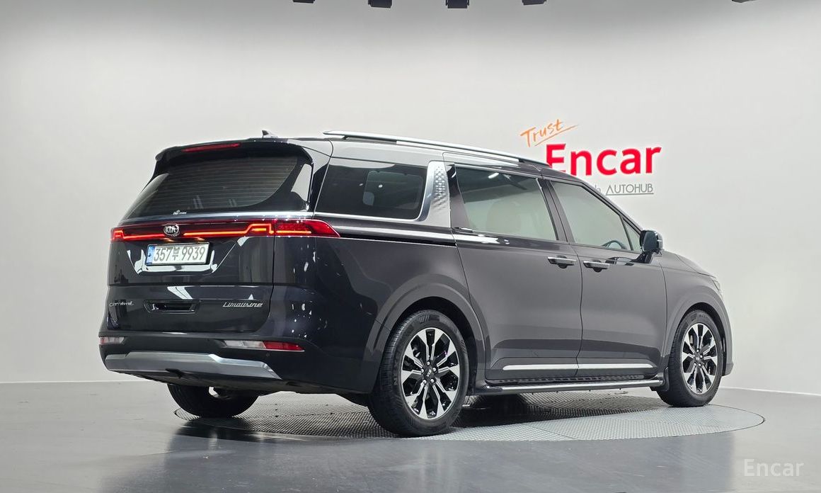  Kia Canival