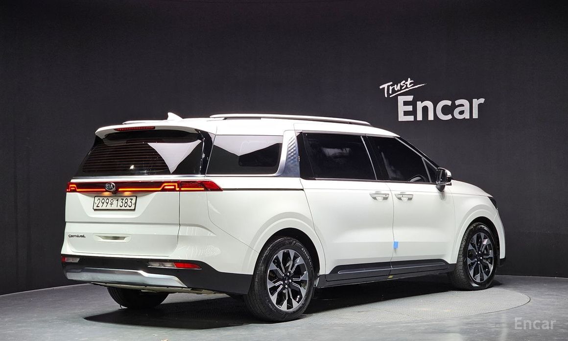  Kia Canival