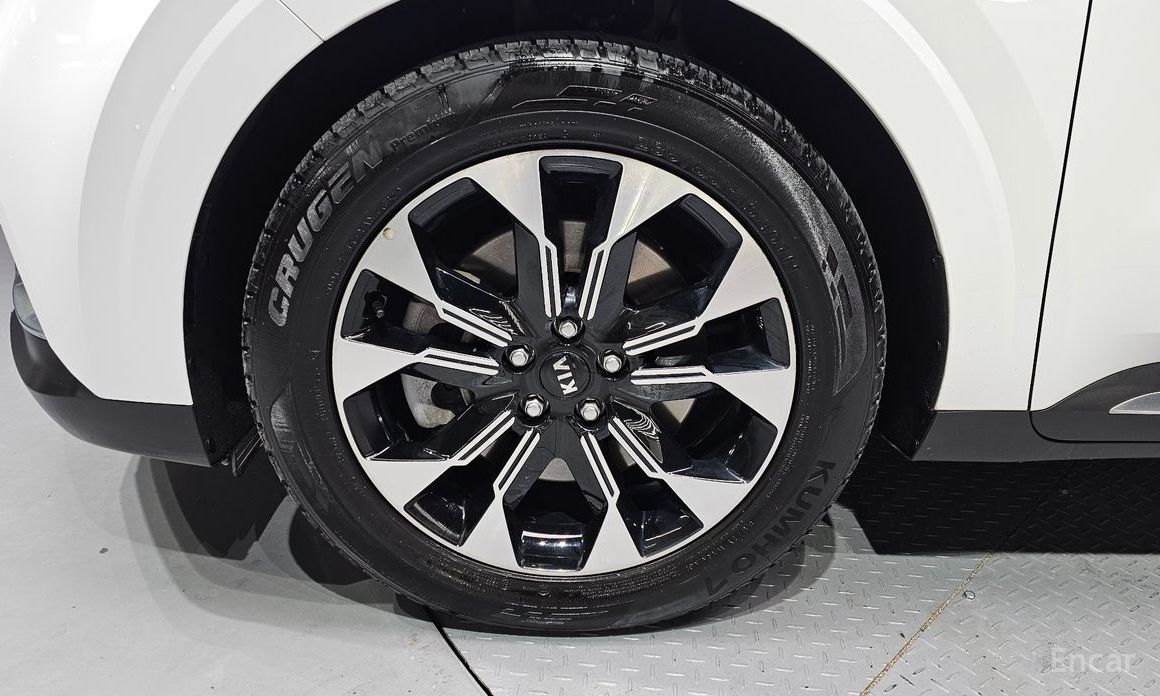  Kia Canival