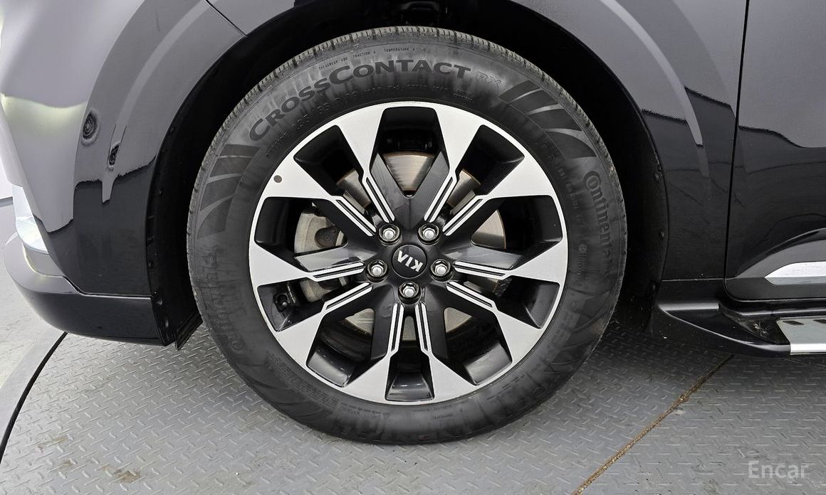  Kia Canival