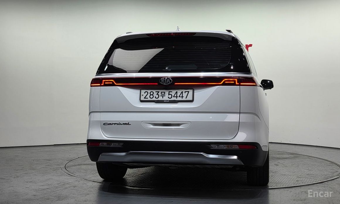  Kia Canival