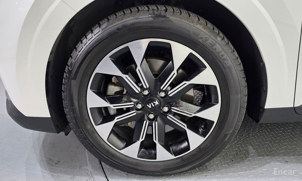  Kia Canival