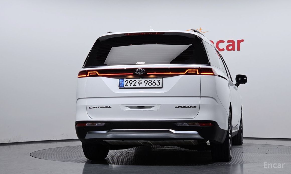  Kia Canival
