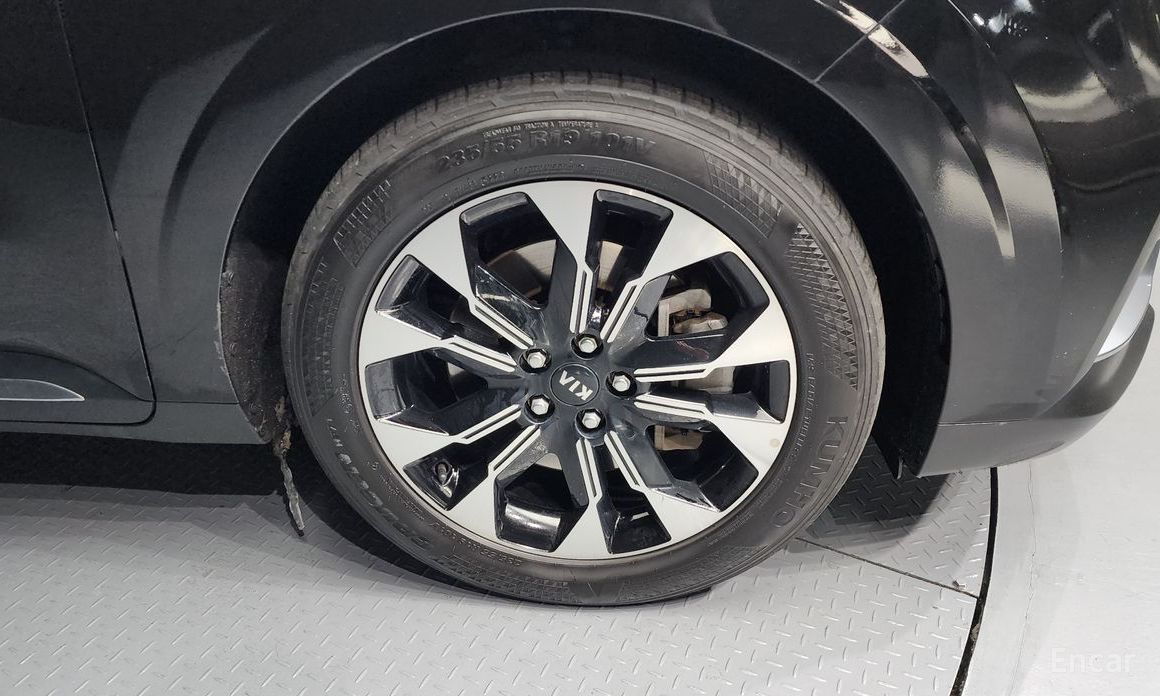  Kia Canival