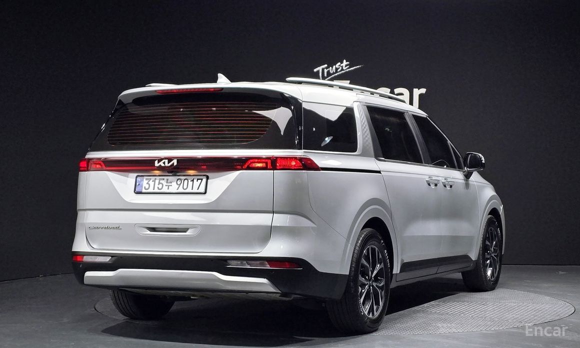  Kia Canival