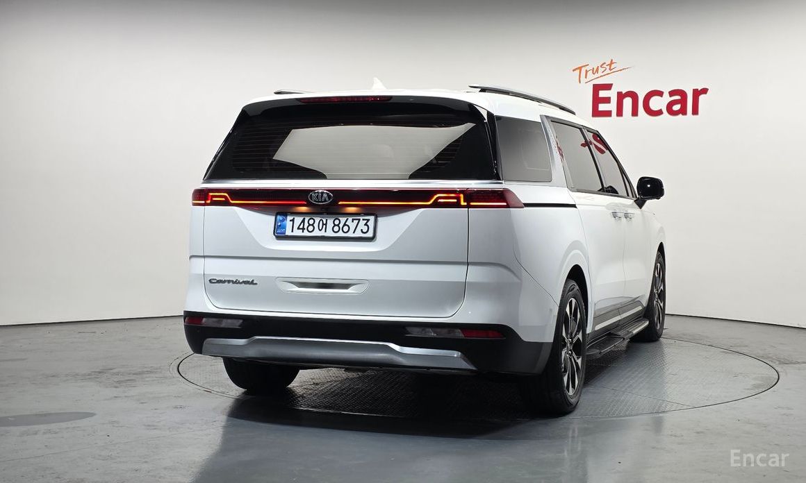 Kia Canival