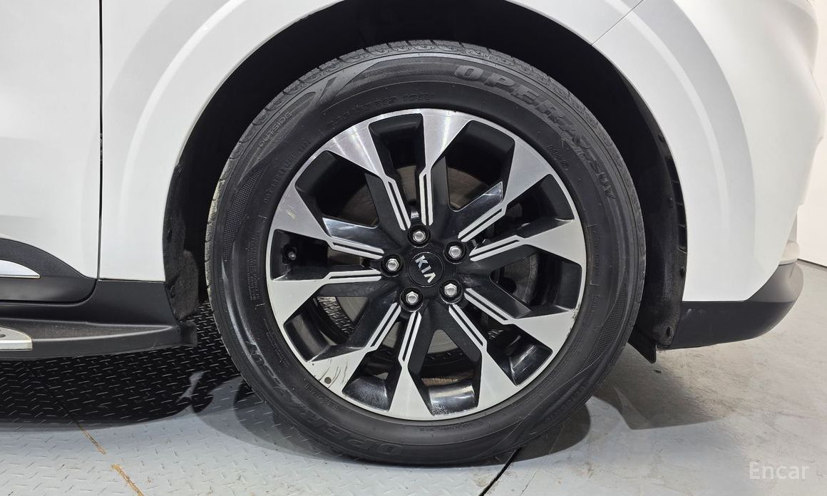  Kia Canival