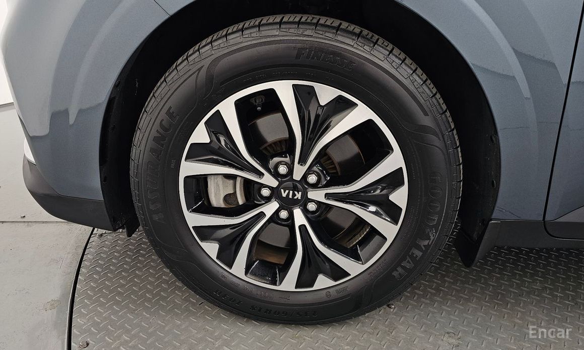  Kia Canival