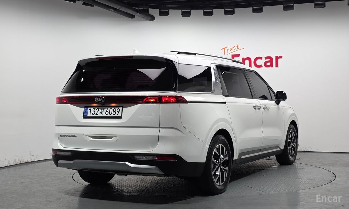  Kia Canival