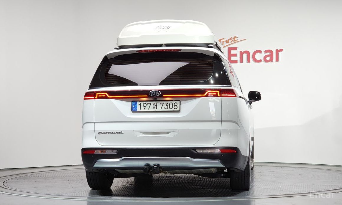  Kia Canival