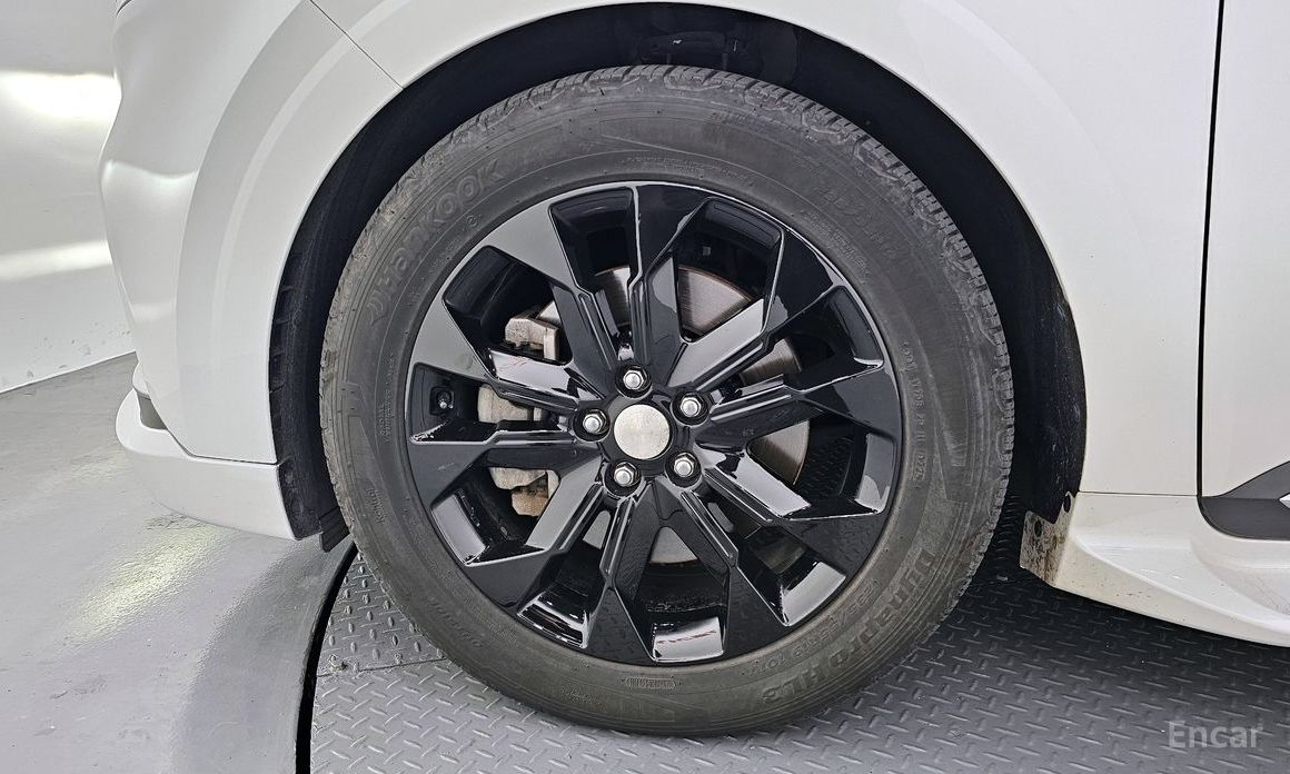  Kia Canival