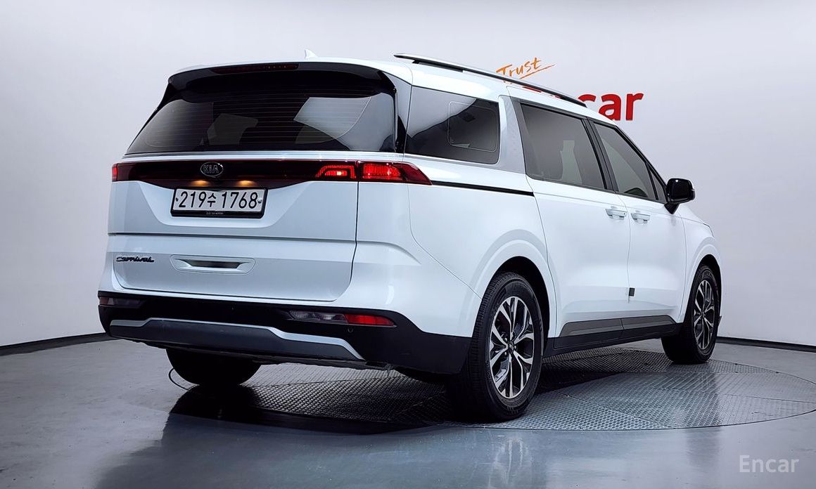  Kia Canival