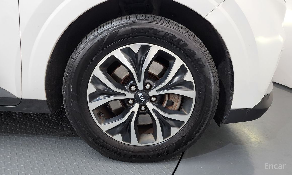  Kia Canival