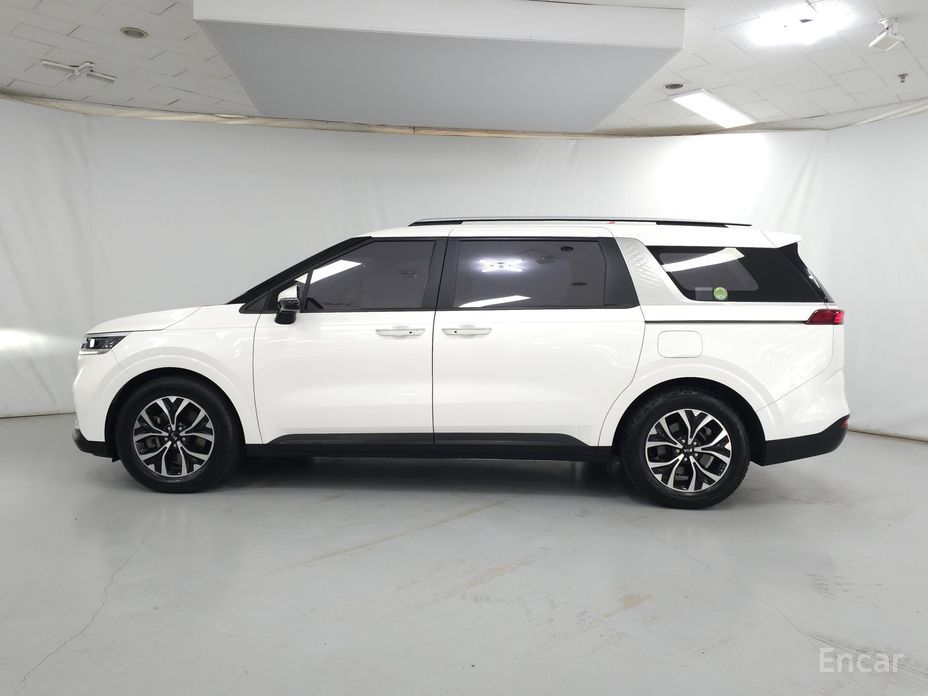  Kia Canival