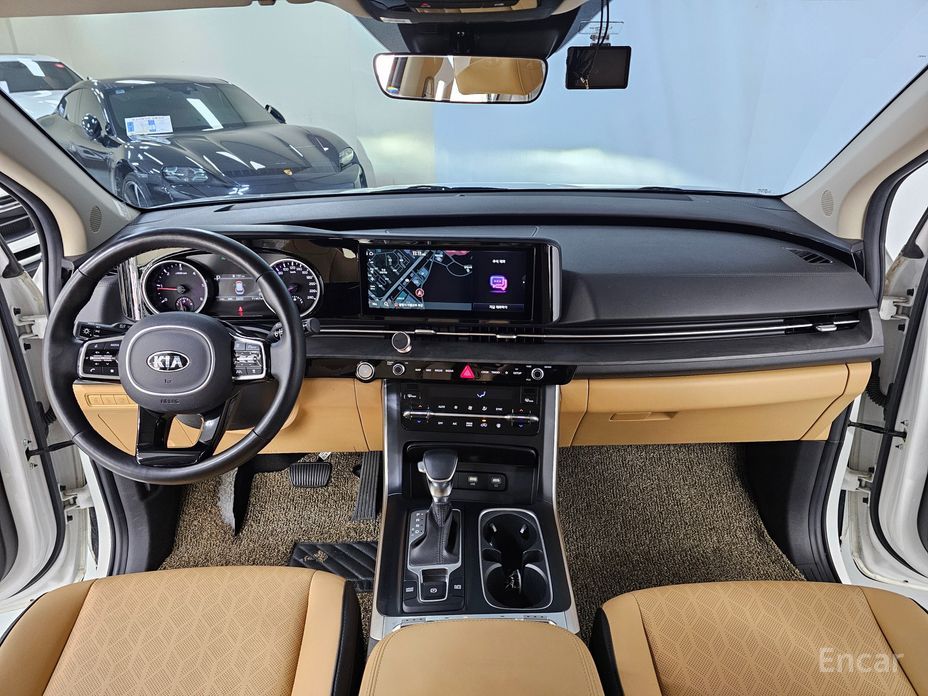  Kia Canival