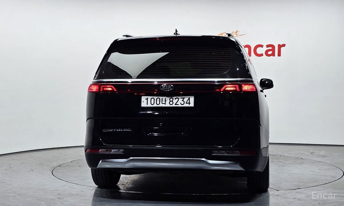  Kia Canival