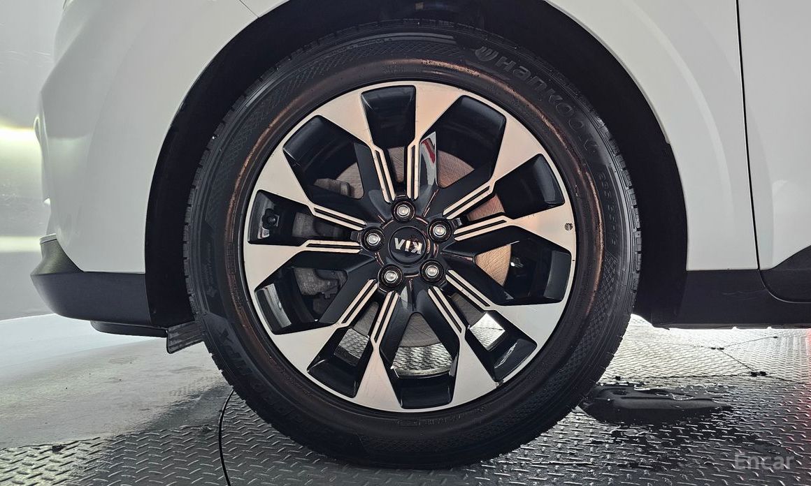  Kia Canival