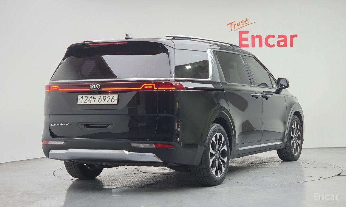  Kia Canival