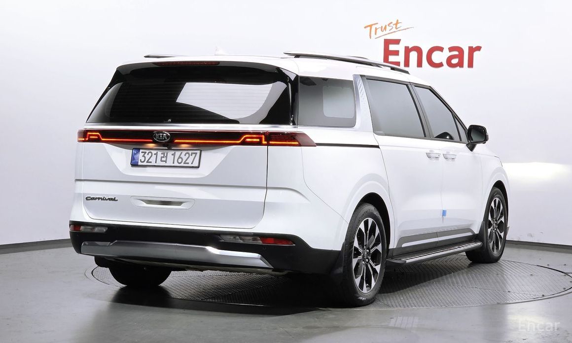  Kia Canival