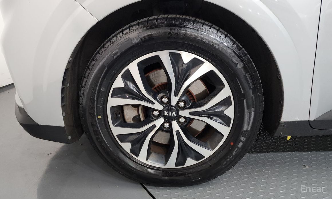  Kia Canival