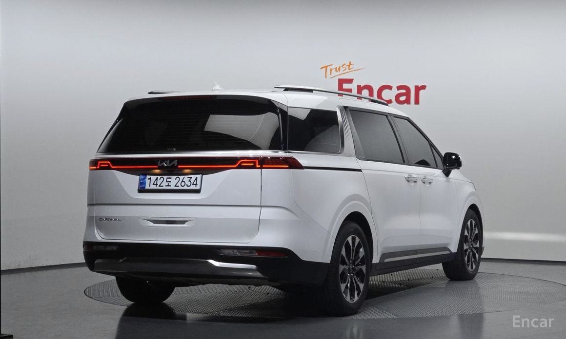  Kia Canival