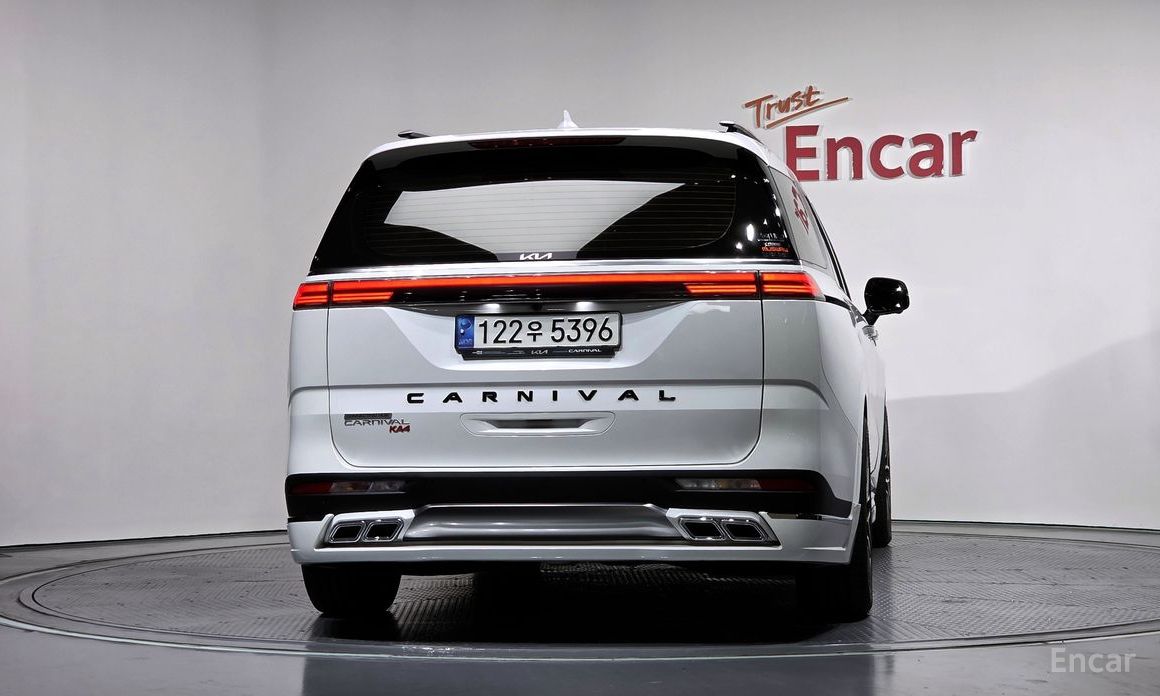  Kia Canival