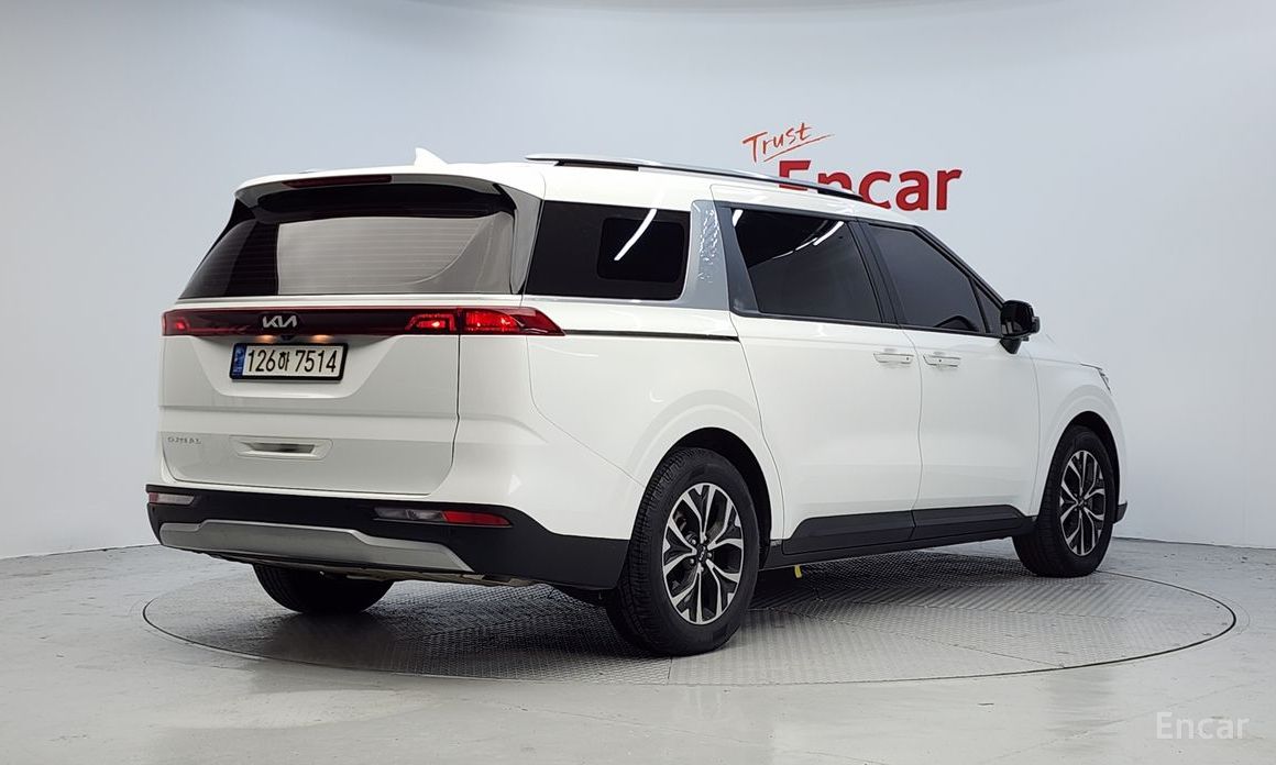  Kia Canival