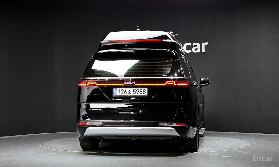  Kia Canival