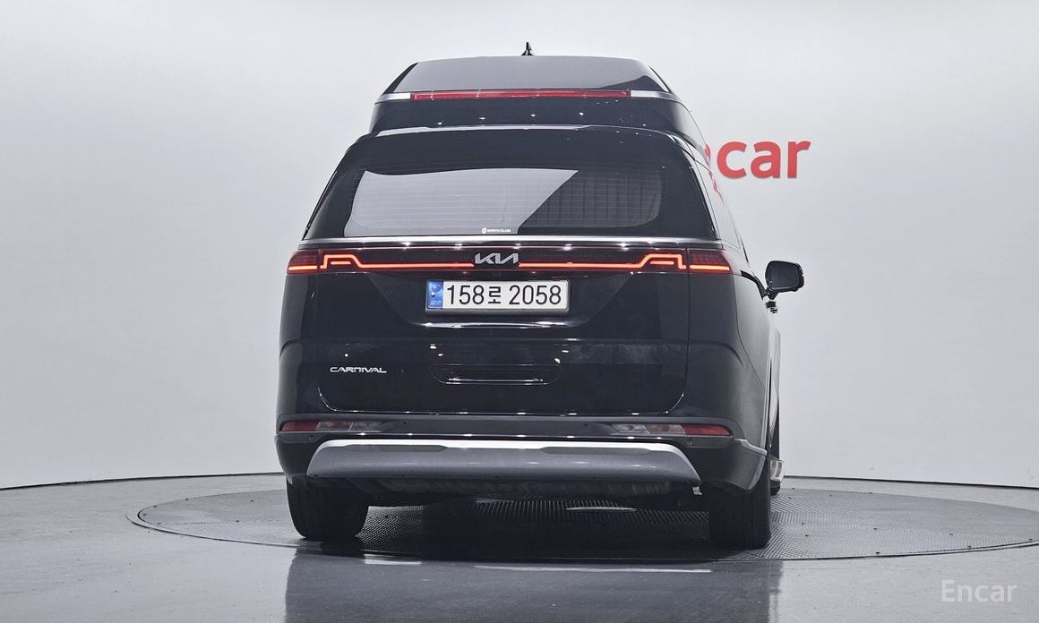  Kia Canival