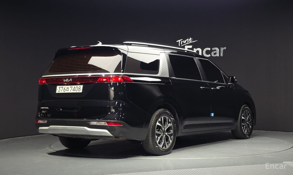  Kia Canival