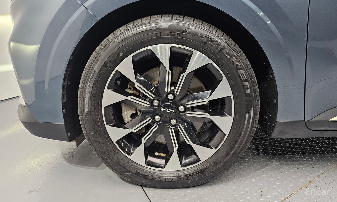  Kia Canival