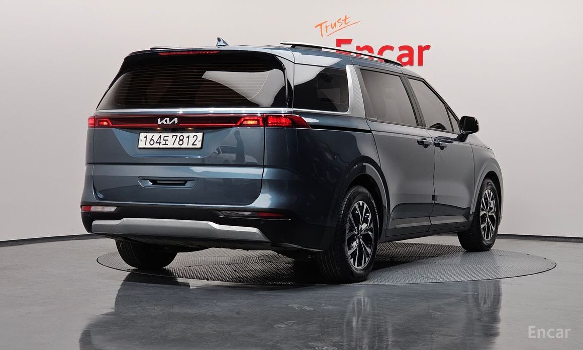  Kia Canival