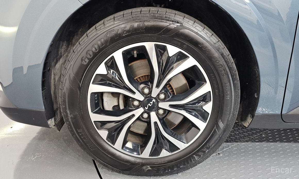  Kia Canival