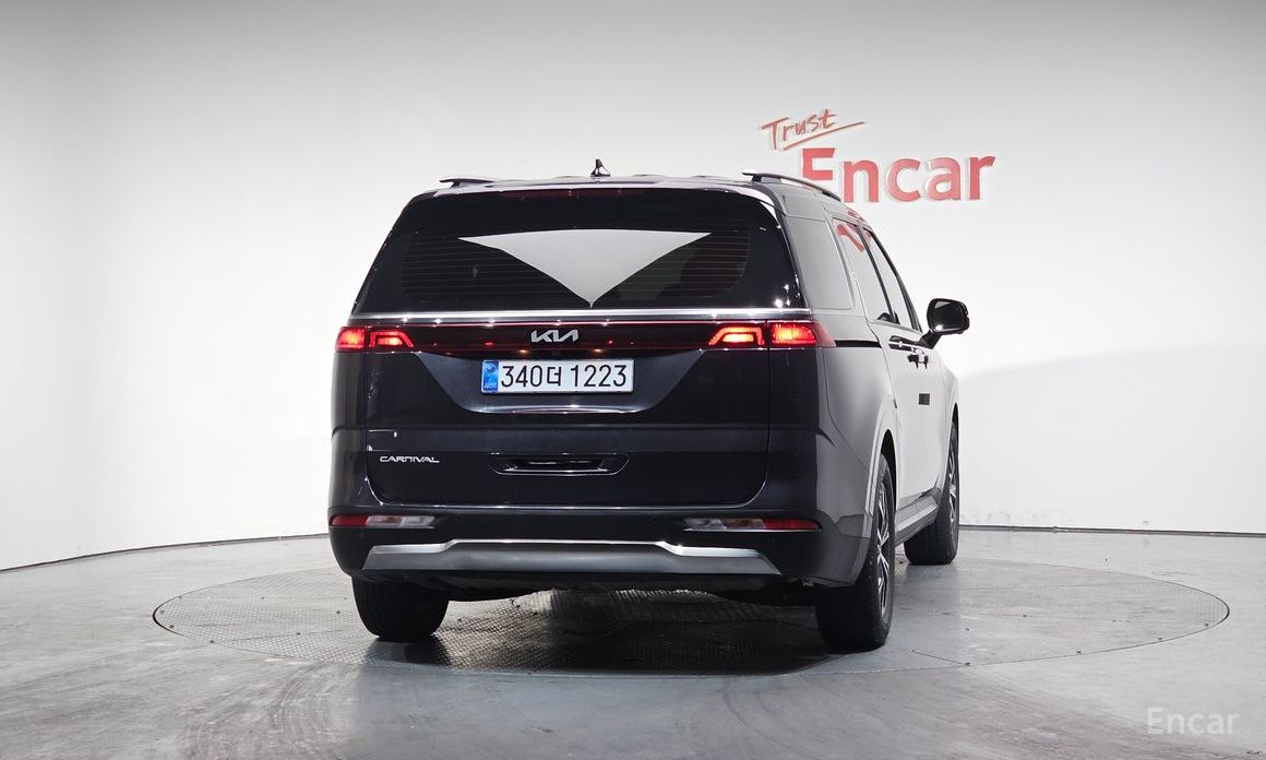  Kia Canival