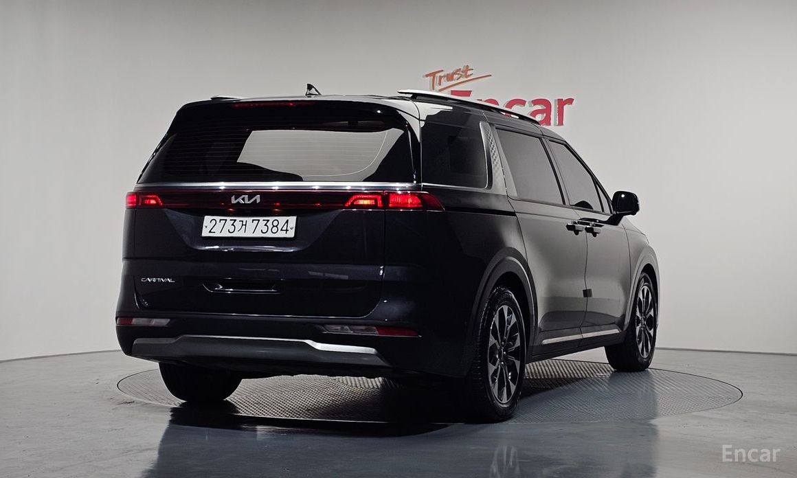 Kia Canival