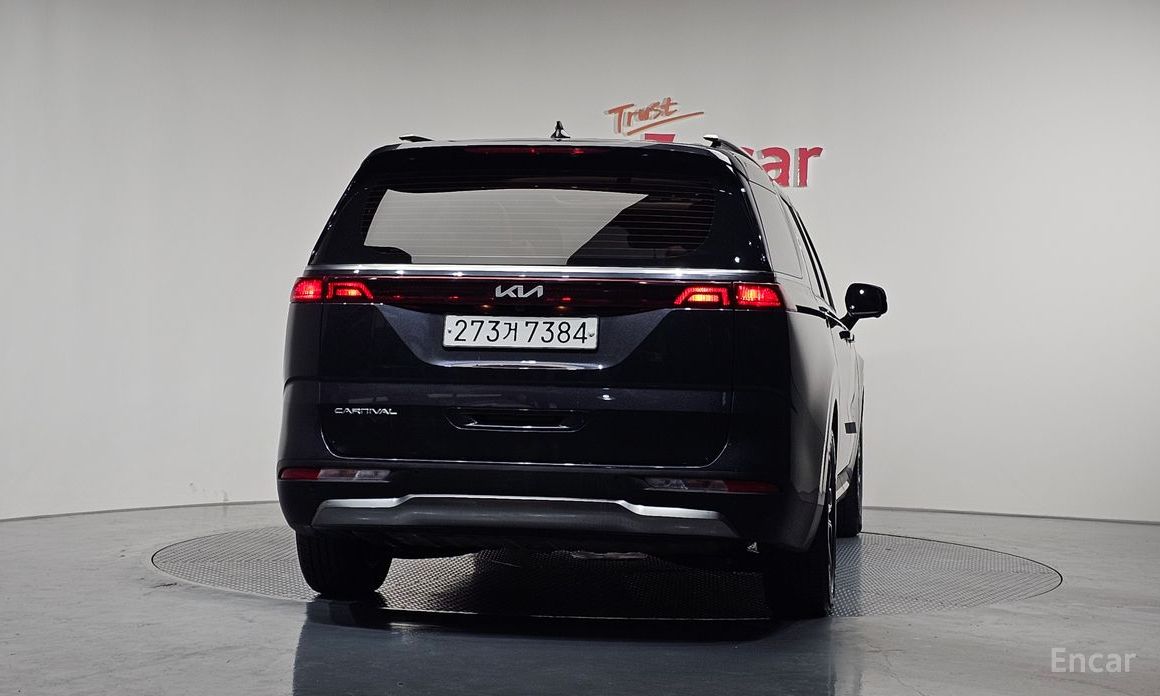  Kia Canival