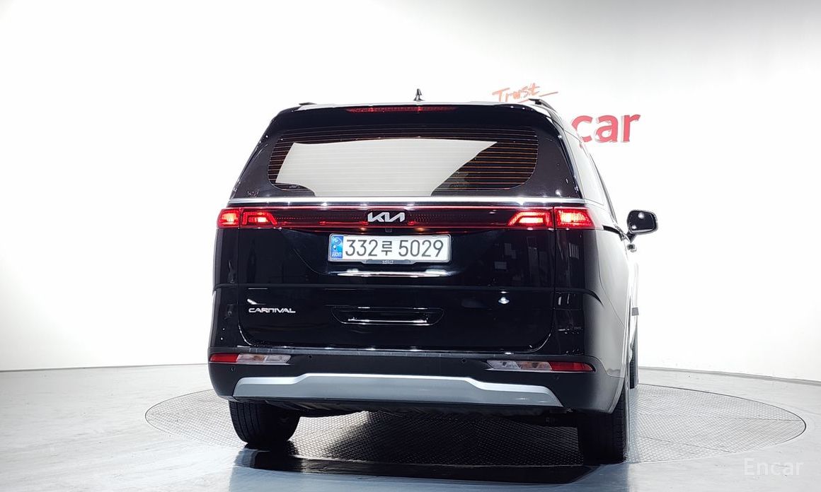  Kia Canival