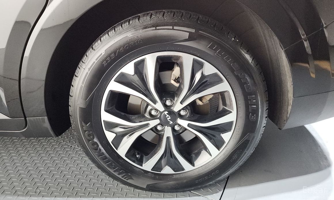  Kia Canival