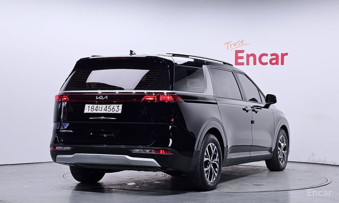  Kia Canival