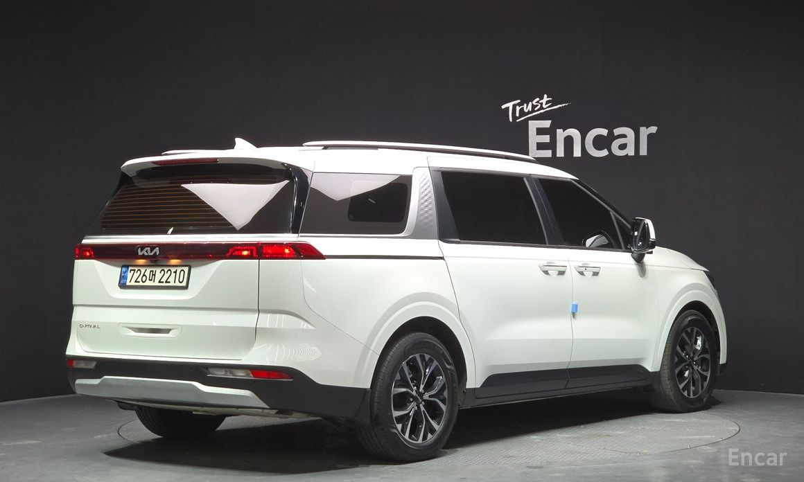  Kia Canival