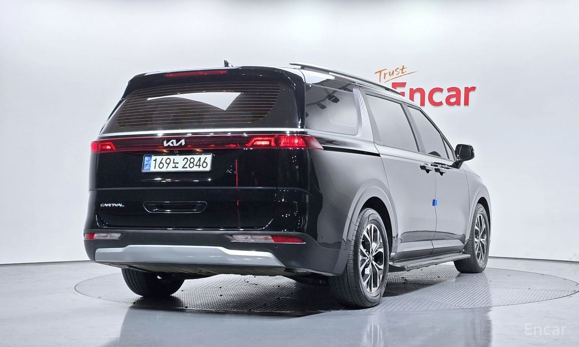 Kia Canival