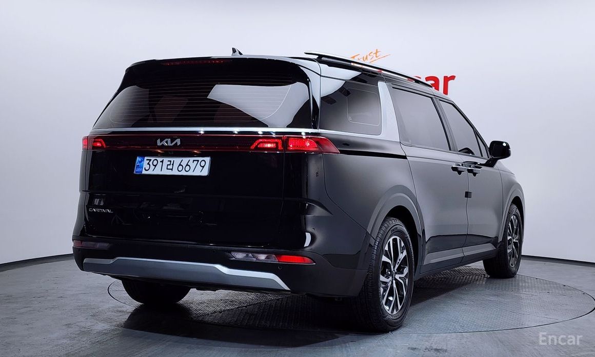  Kia Canival