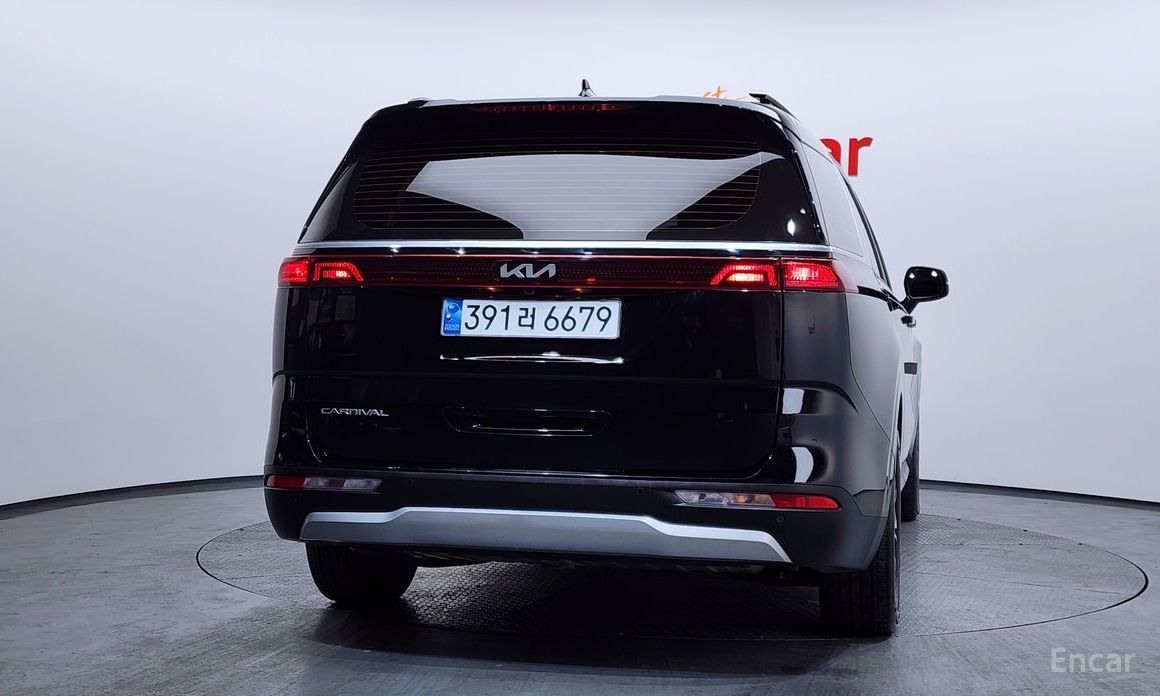  Kia Canival