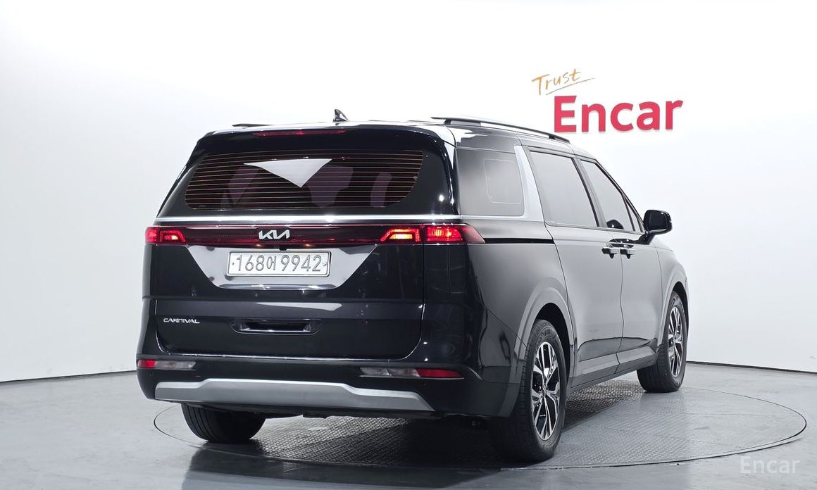  Kia Canival