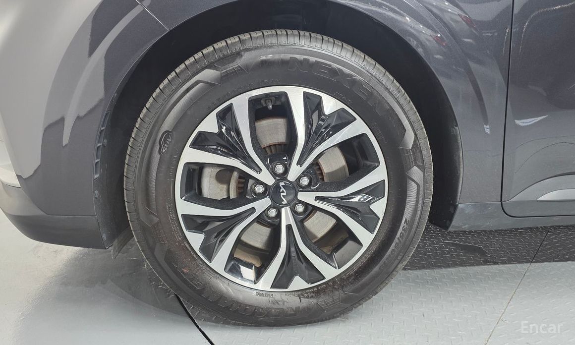  Kia Canival