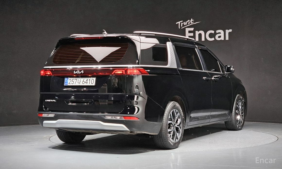  Kia Canival