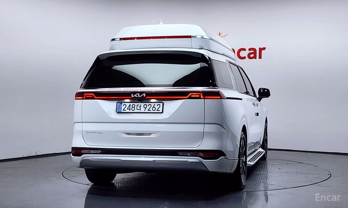  Kia Canival