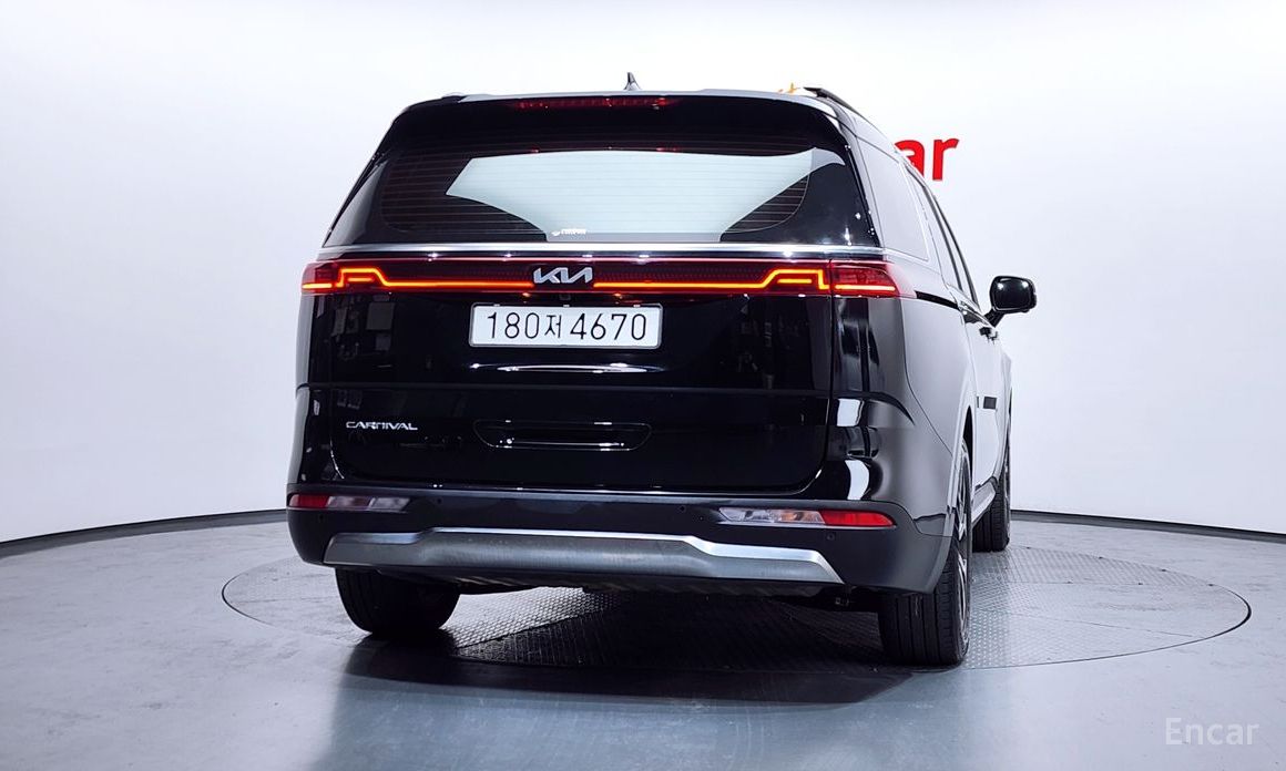  Kia Canival