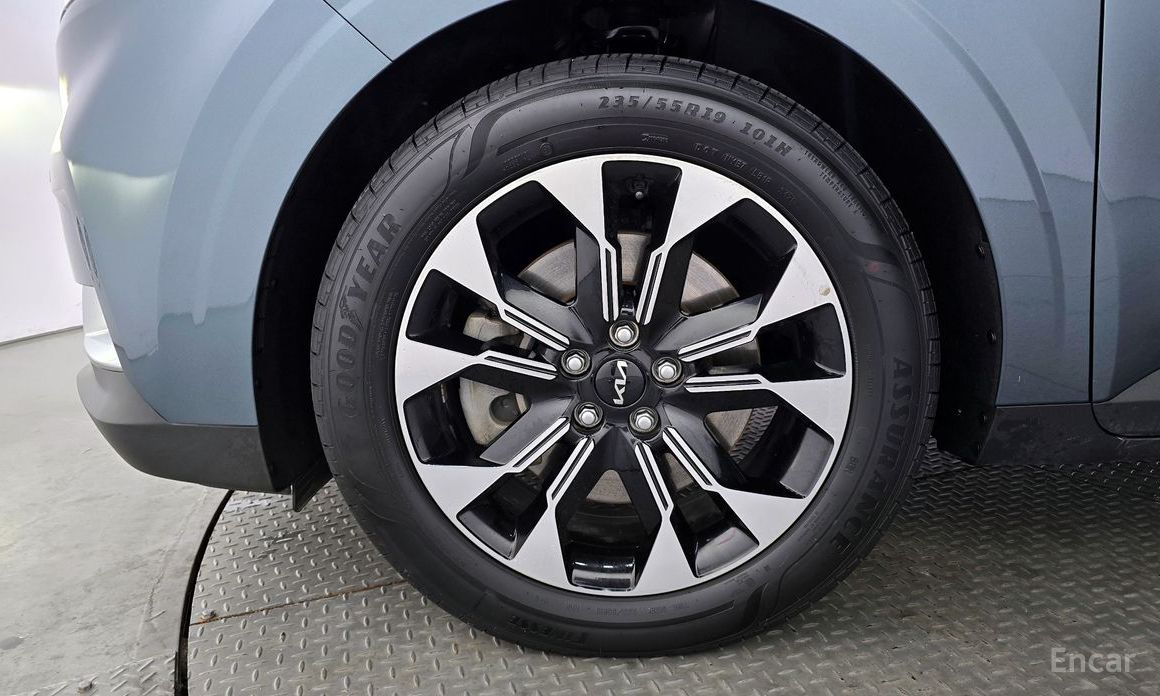  Kia Canival